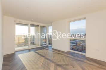 Henshaw Parade, Hendon, NW9