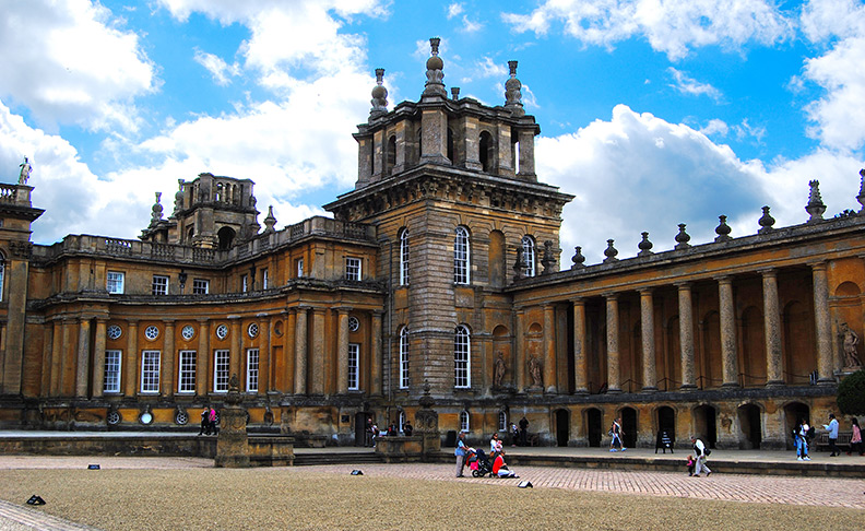 Blenheim Palace Gardens	