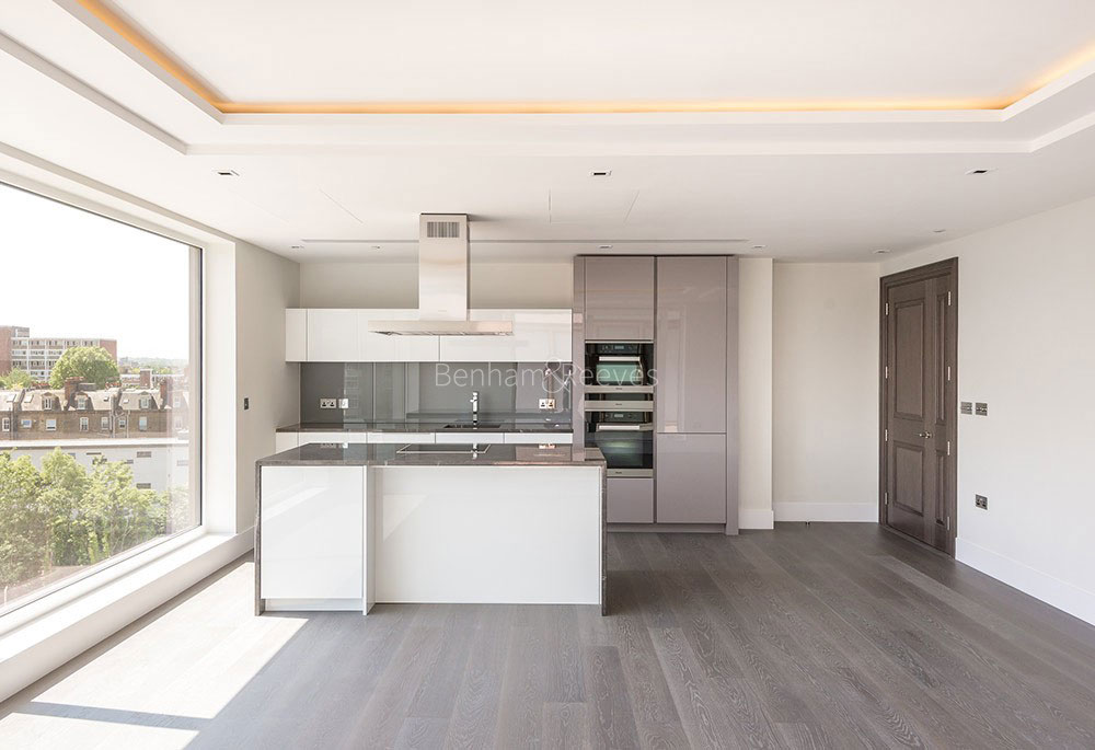 Kitchen view of 375 Kensington High Street Image 1