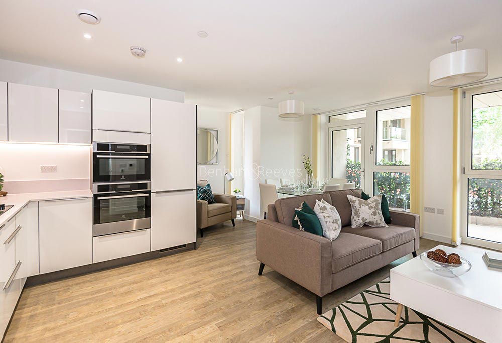 Reception view of Enderby Wharf Image 1