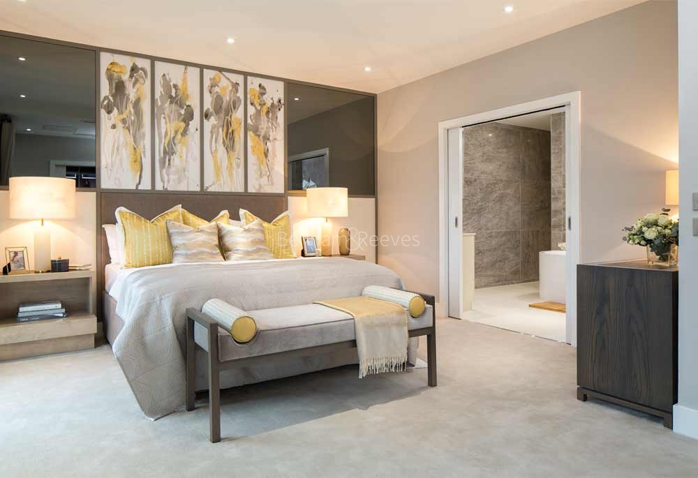 Bedroom view of Fulham Riverside Image 2