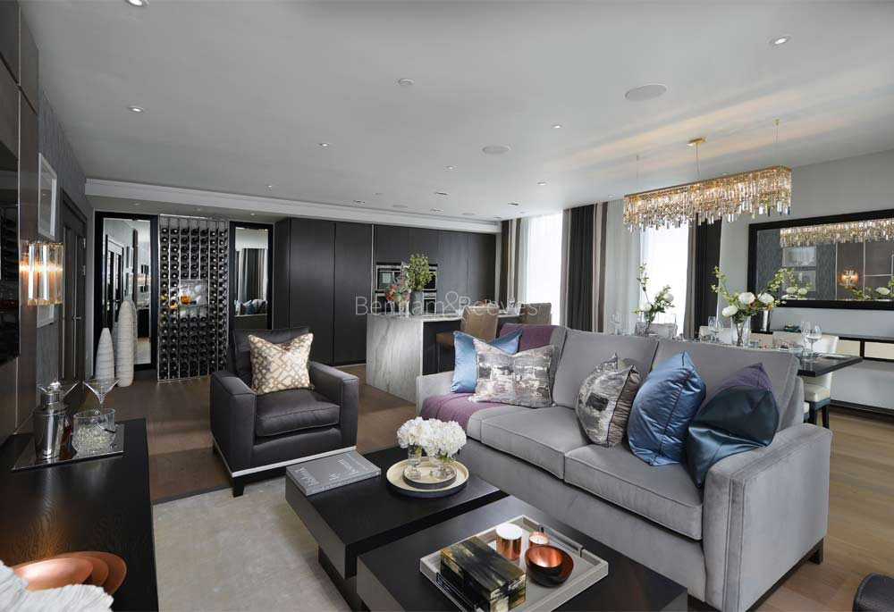 Reception view of Sovereign Court Image 2