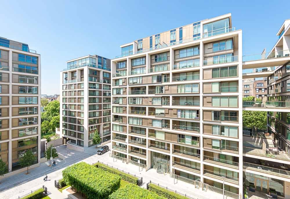 Exterior view of 375 Kensington High Street Image 2