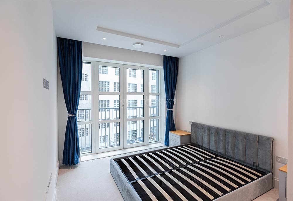 Bedroom view of 9 Millbank Image 1