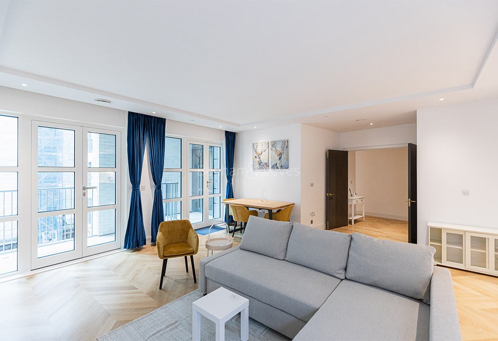 Reception view of 9 Millbank Image 1