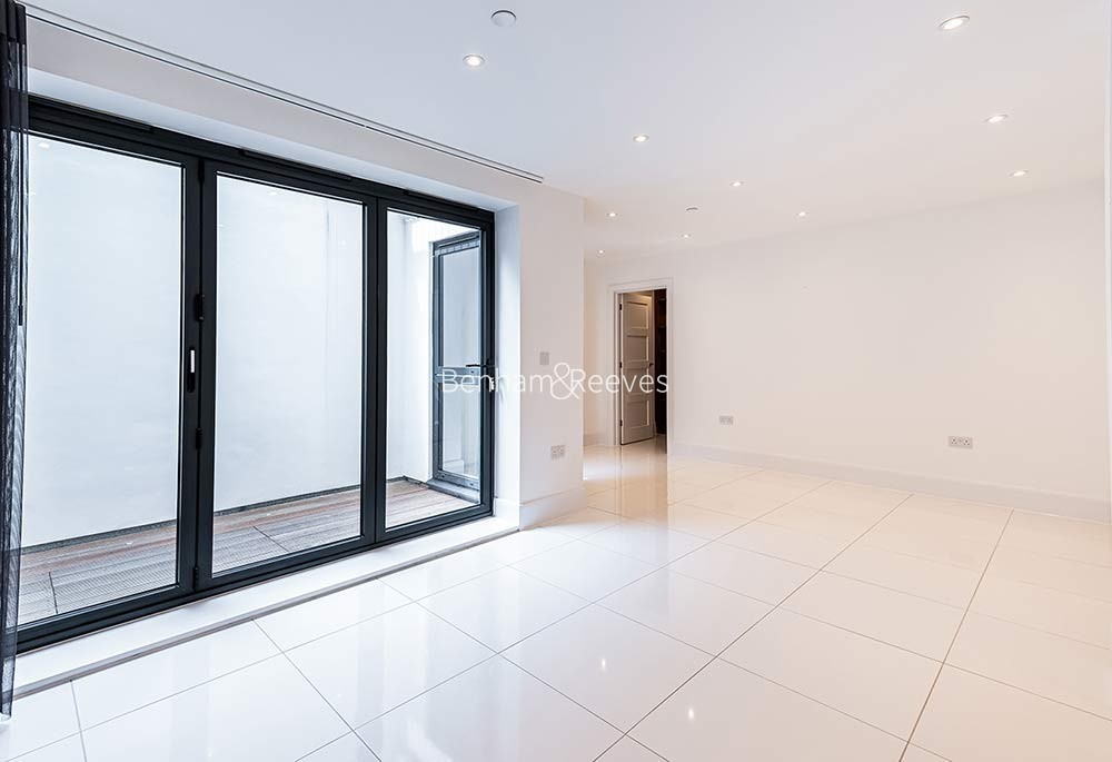 Reception view of Coachworks Mews Image 2