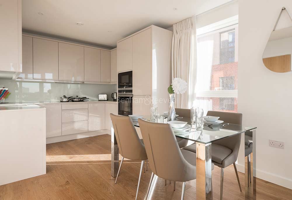 Kitchen view of Colindale Gardens Image 1