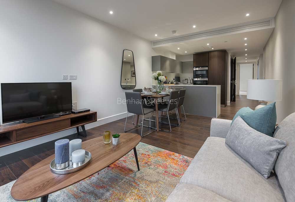 Reception view of Goodman's Fields Image 1