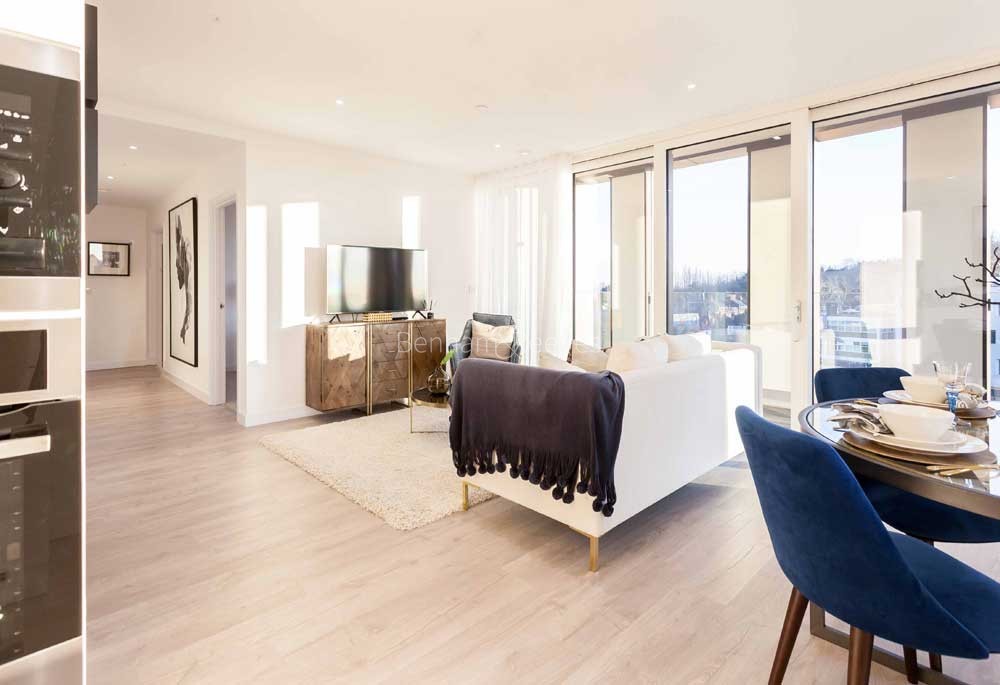 Reception view of Harrow Square Image 2