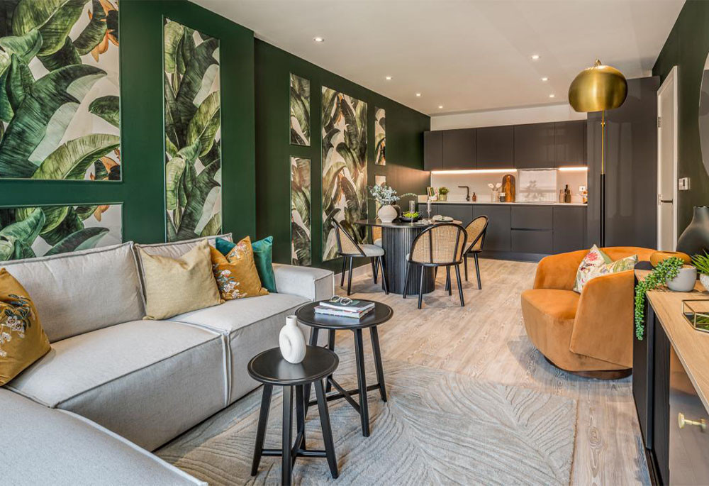 Reception view of Kew Bridge Rise Image 1