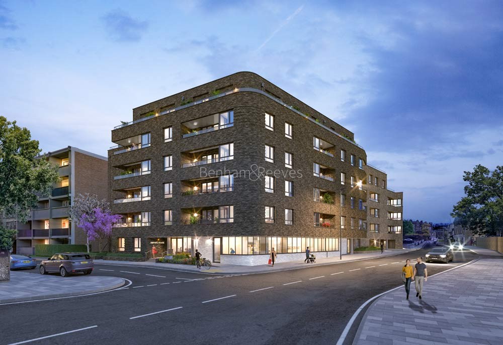Exterior view of London Square Greenwich Image 3