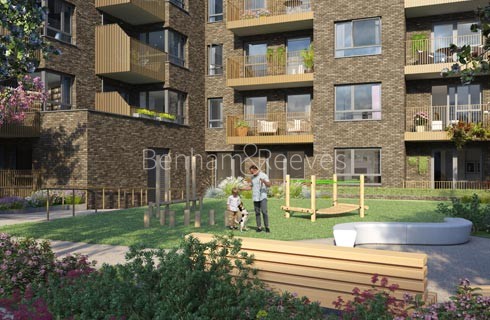London Square Greenwich amenities images 1