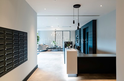 London Square amenities images 3