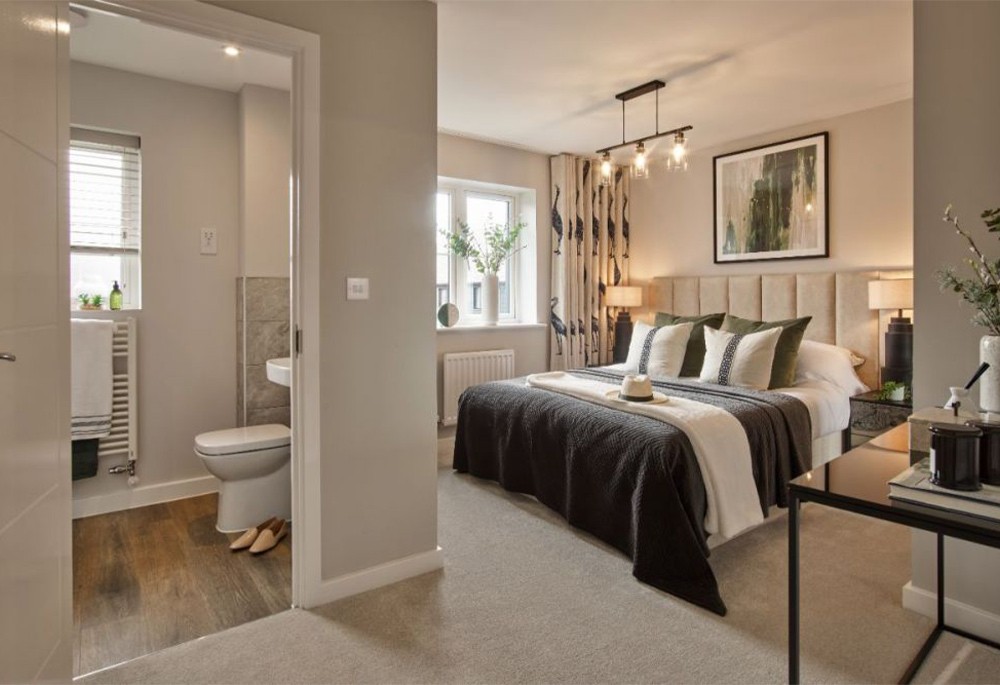 Bedroom view of Manor View Image 2