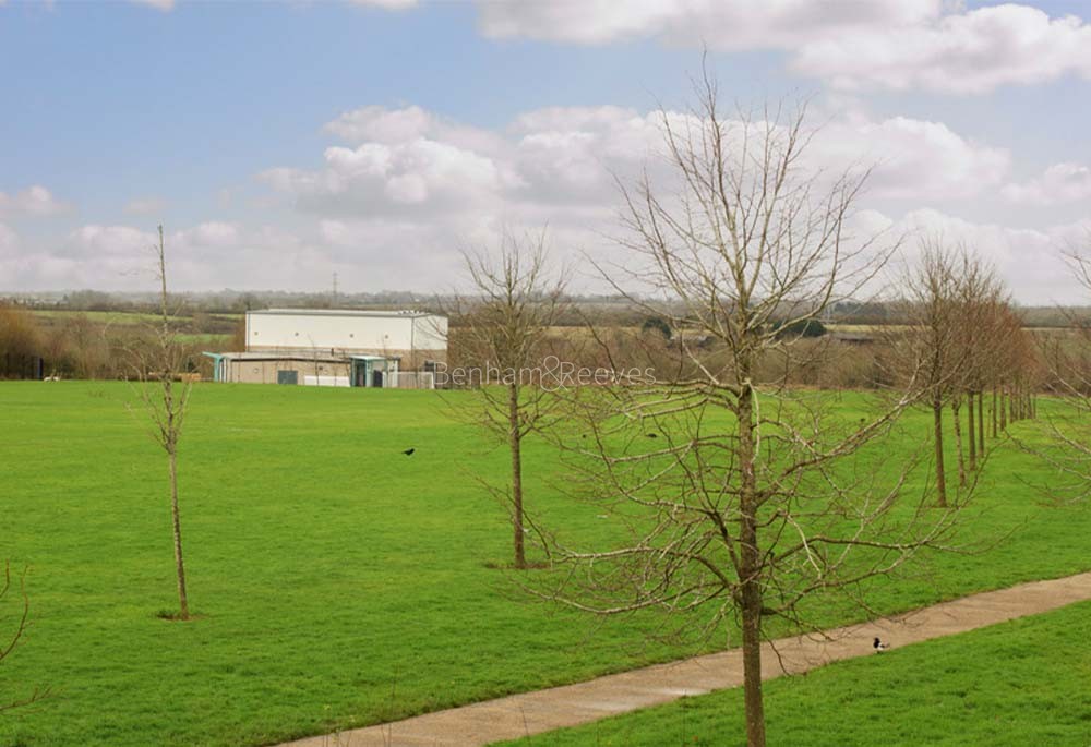 Exterior view of Morton Park Image 3