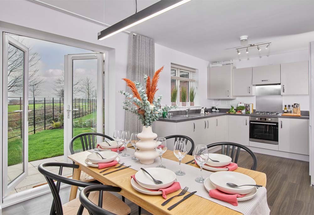 Kitchen view of Morton Park Image 3