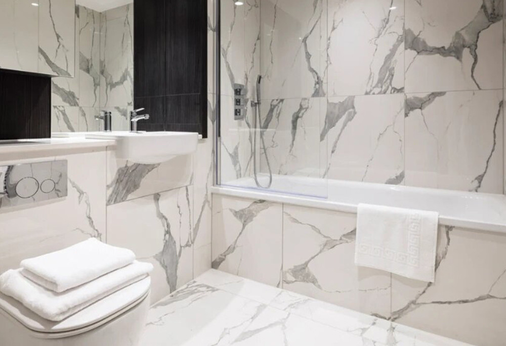 Bathroom view of Neptune Wharf Image 1