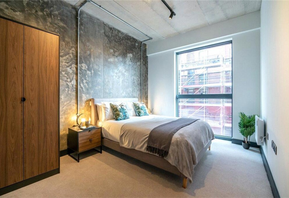 Bedroom view of New Cross Central Image 3