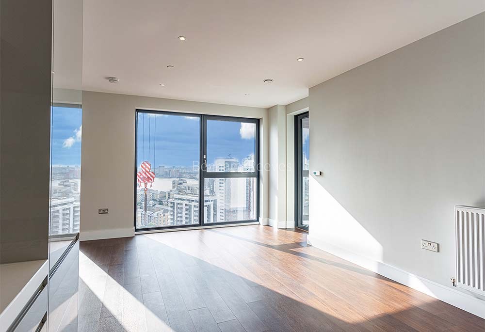 Reception view of Orchard Wharf Image 1
