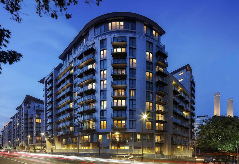 Exterior view of Parkside Collection Image 1