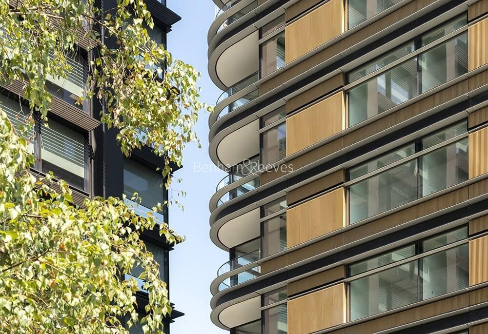 Exterior view of Principal Tower Image 5