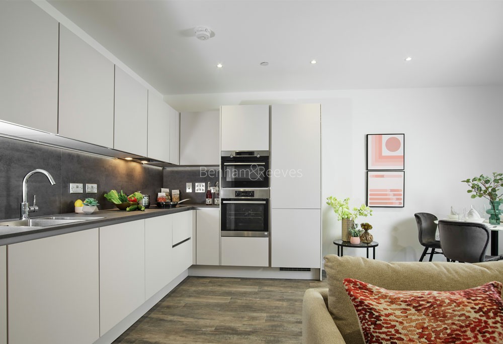 Kitchen view of Quartet Image 3