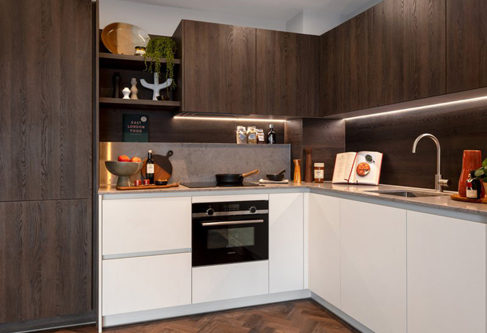 Kitchen view of Queens Cross Image 2