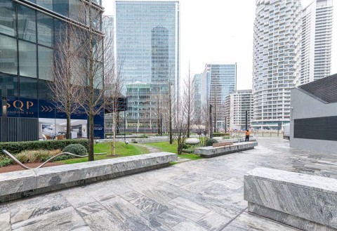 Exterior view of South Quay Plaza Image 2