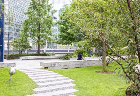 Exterior view of South Quay Plaza Image 4