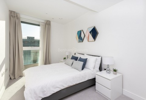 Bedroom view of Sovereign Court Image 1