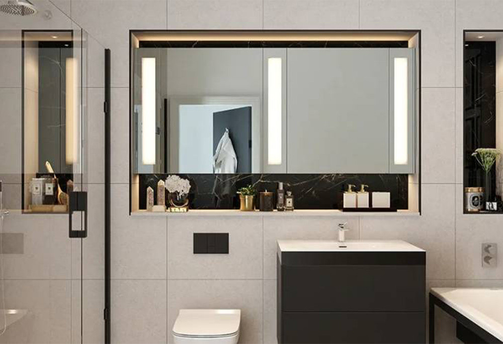 Bathroom view of Sunningdale Park Image 1