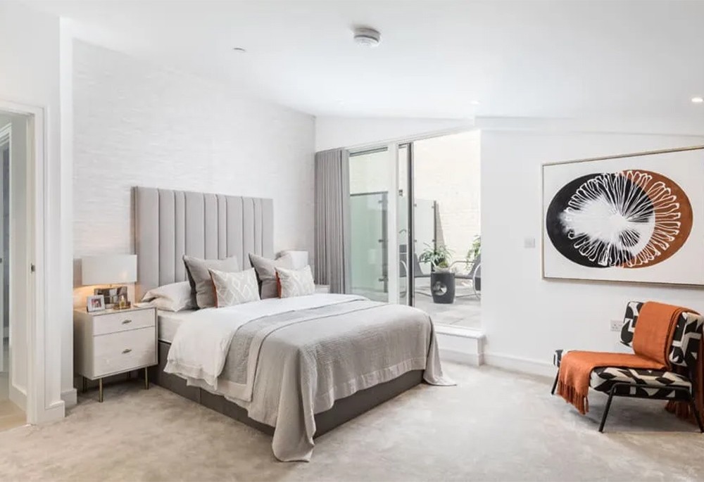 Bedroom view of The Avenue Image 2