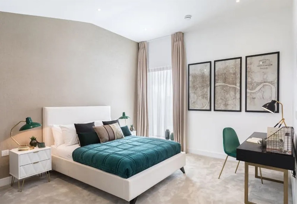 Bedroom view of The Avenue Image 1