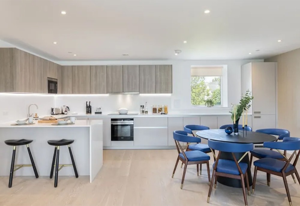 Kitchen view of The Avenue Image 3