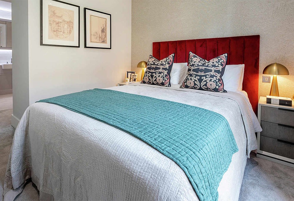 Bedroom view of Trent Park Image 1