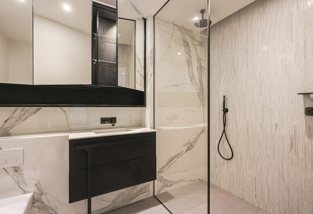 Bathroom view of Triptych Bankside Image 2
