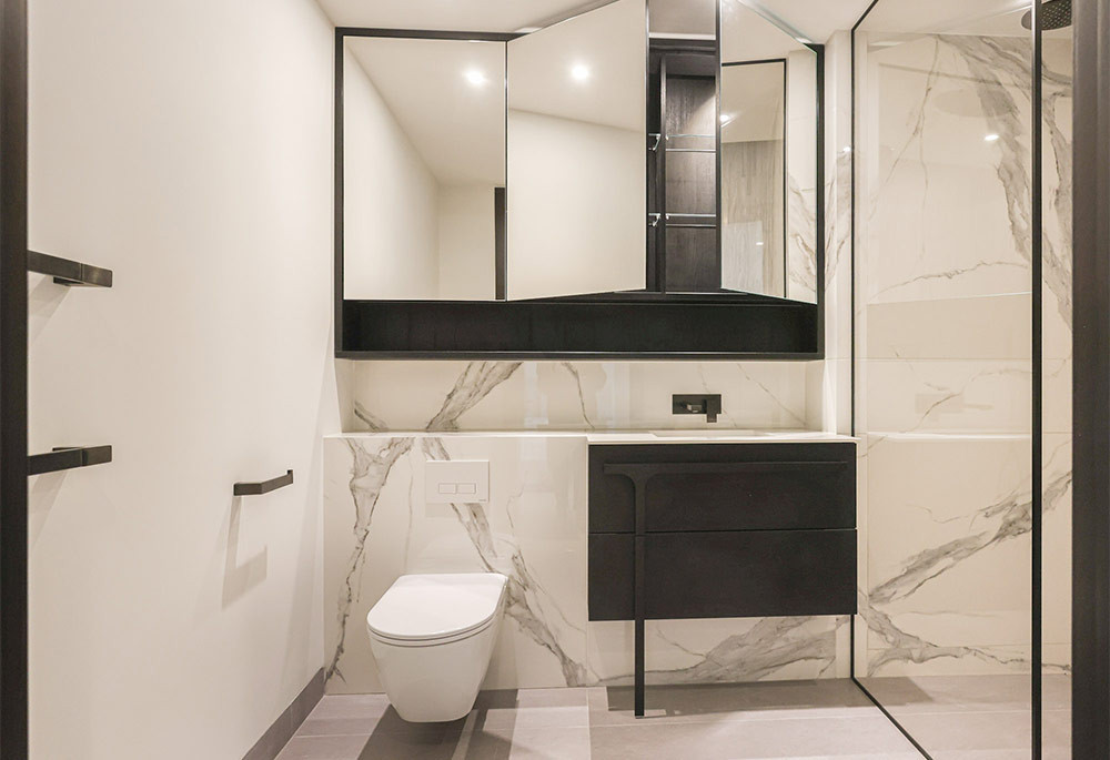 Bathroom view of Triptych Bankside Image 1