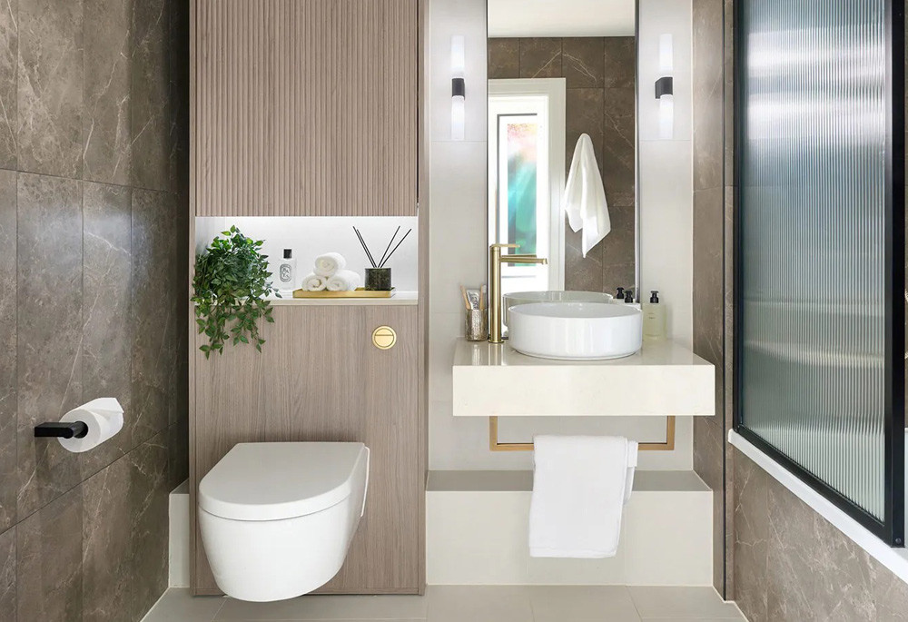 Bathroom view of Wandsworth Mills Image 1